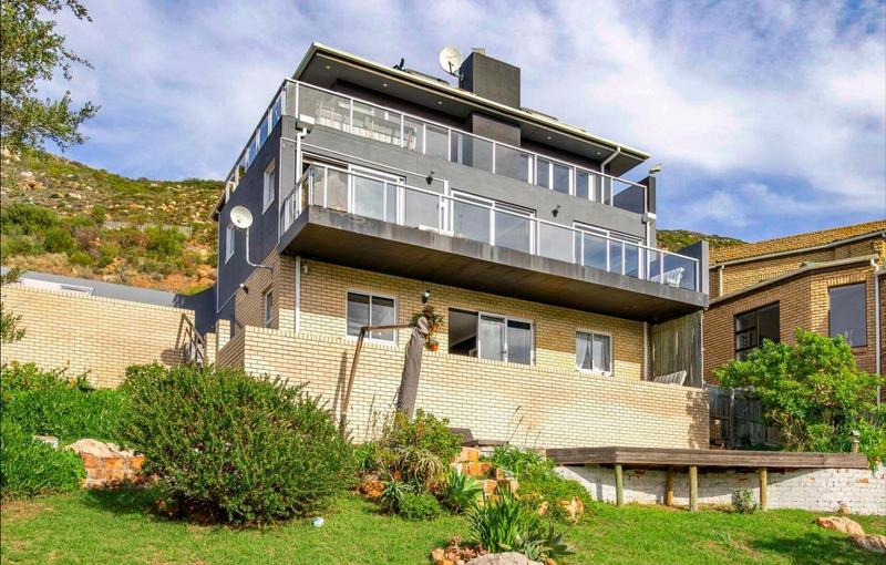 5 Bedroom Property for Sale in Fish Hoek Western Cape